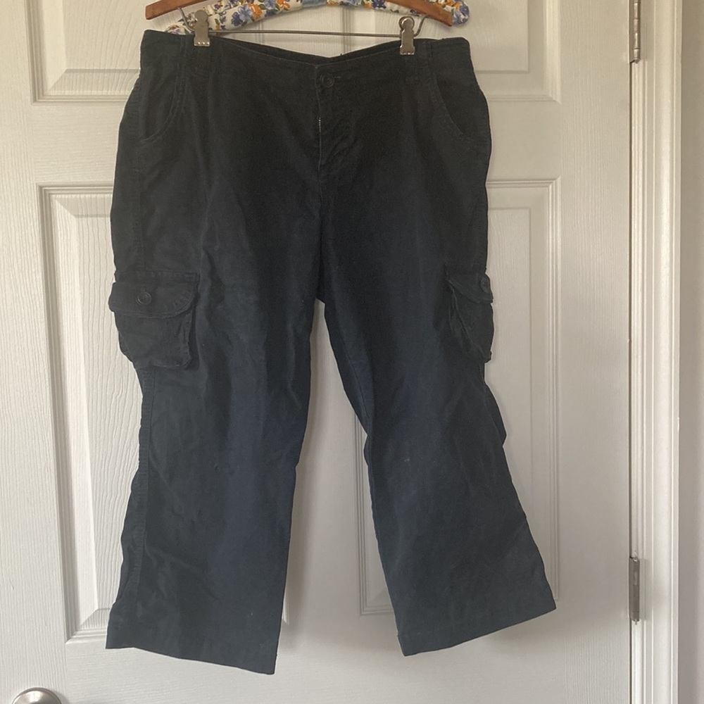 Black Limited cargo capris